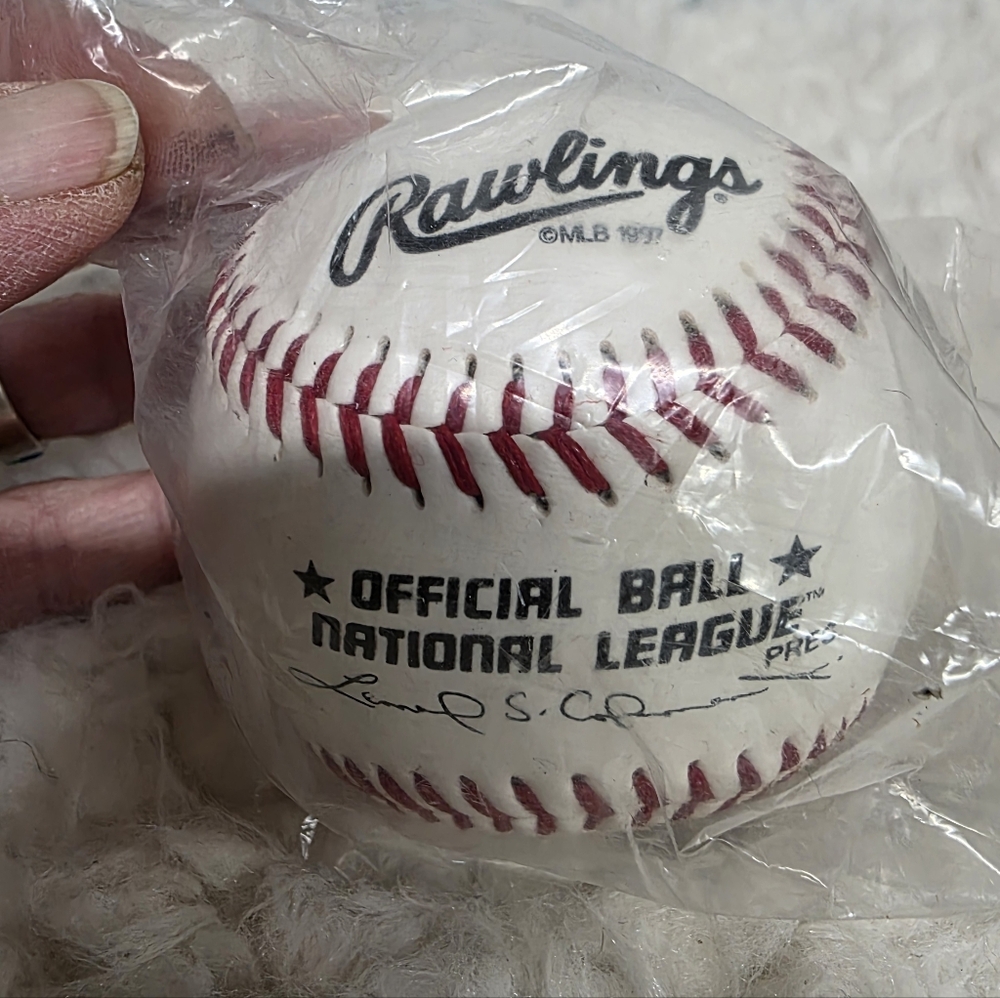 6 Vintage Rawlings White and Red National League Baseballs